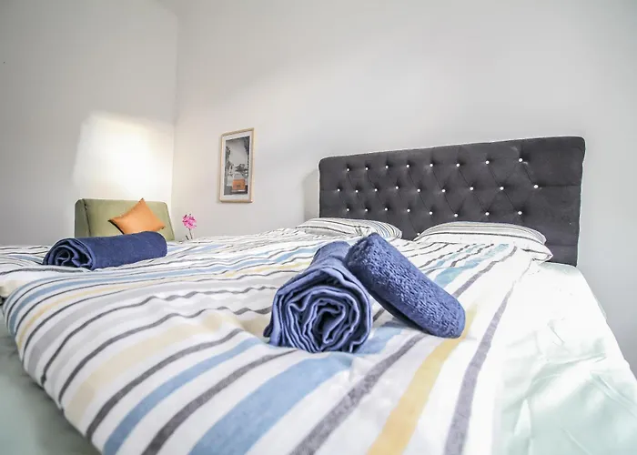 Disc Cozy In Liesing Відень