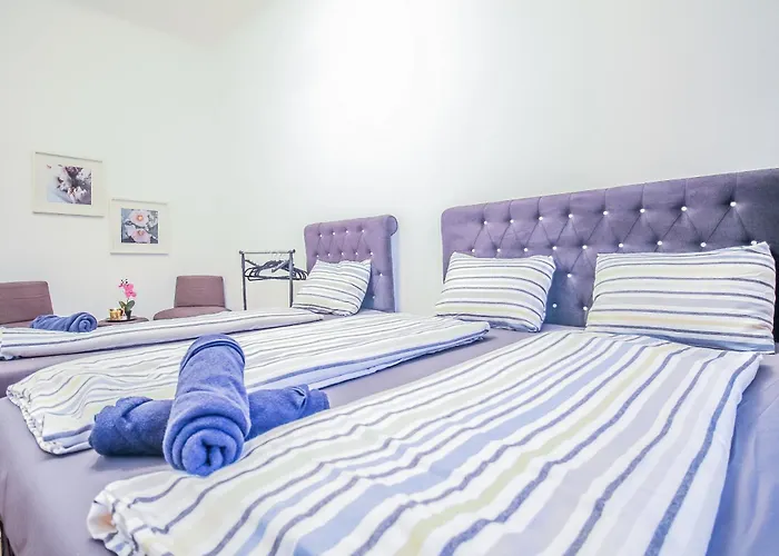Disc Cozy In Liesing Відень