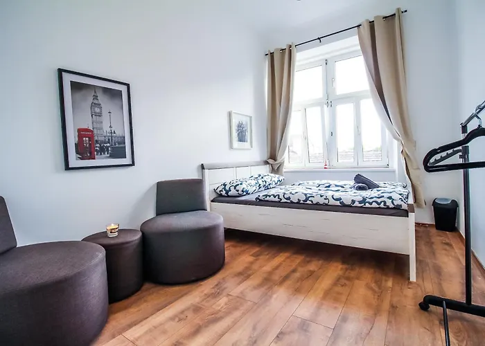 Disc Cozy In Liesing Проживання в сім'ї